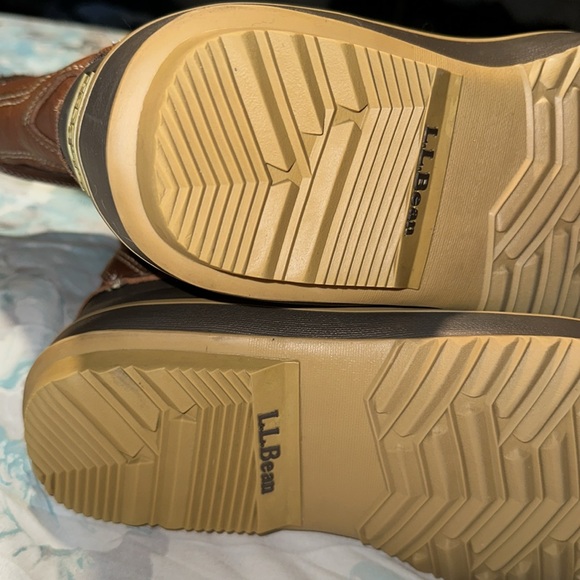 LL Bean Mens 8 “ Bean Boot Like New Condition - Picture 12 of 16